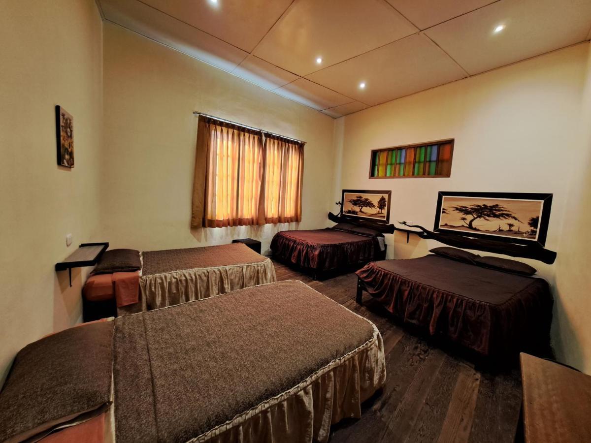 Hostal Huacachina Sunset Ica Exterior photo